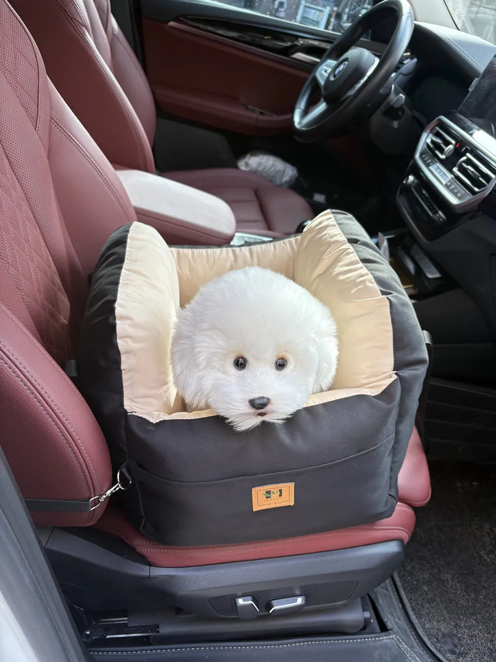 Siège auto pour chien et chat – Universel, lavable, avec ceinture de sécurité